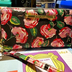 Betsey Johnson wallet